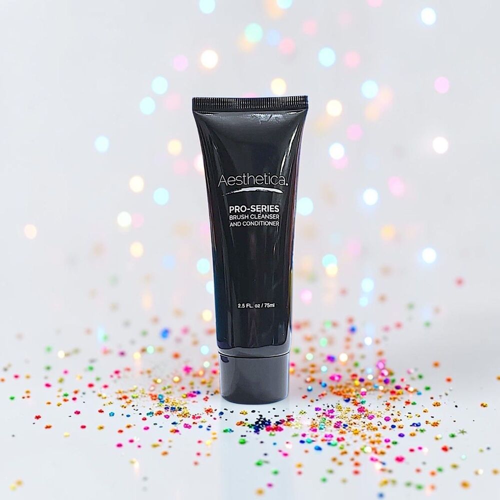 Aesthetica Pro-Series Makeup Brush Cleanser and Conditioner NWOB & Sealed 2.5 oz
